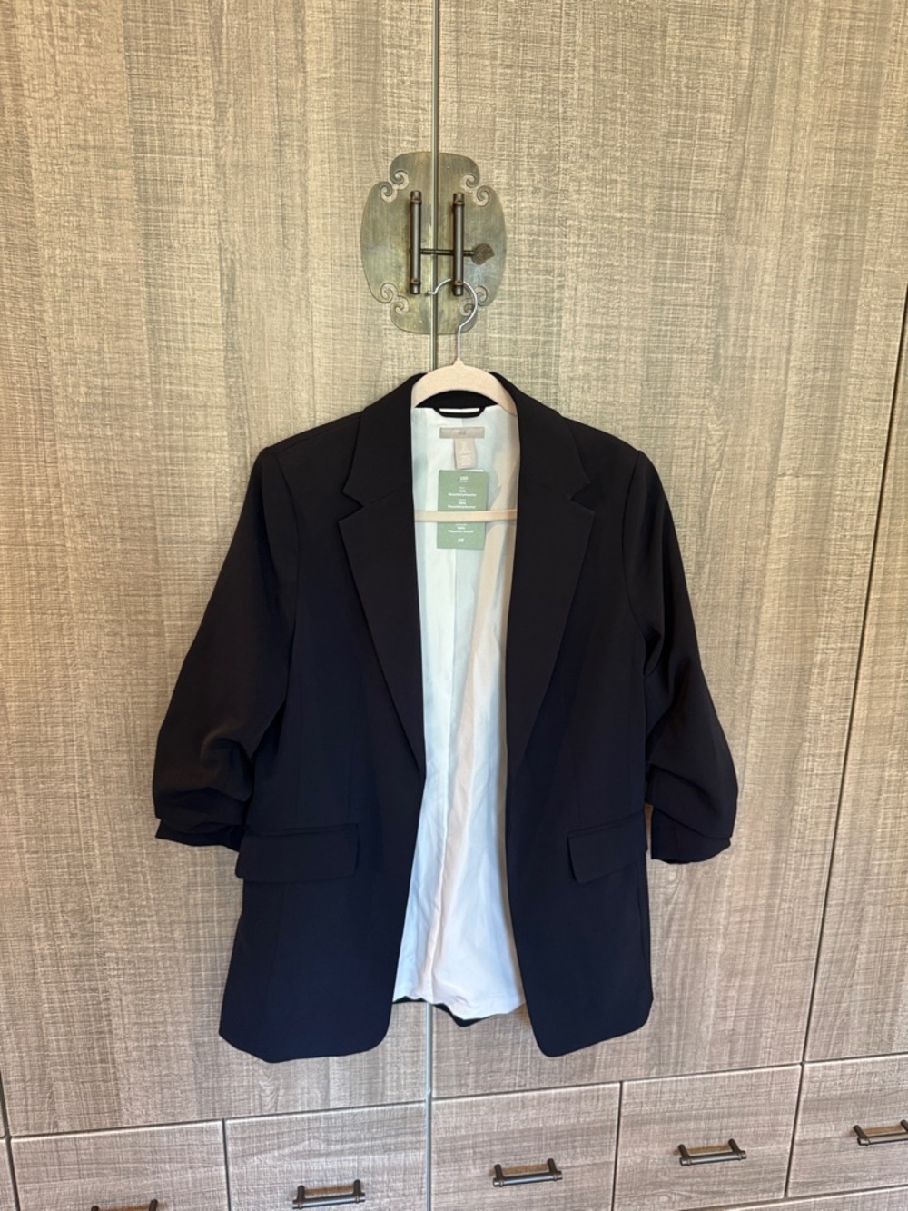 H&M Gathered Sleeve Blazer